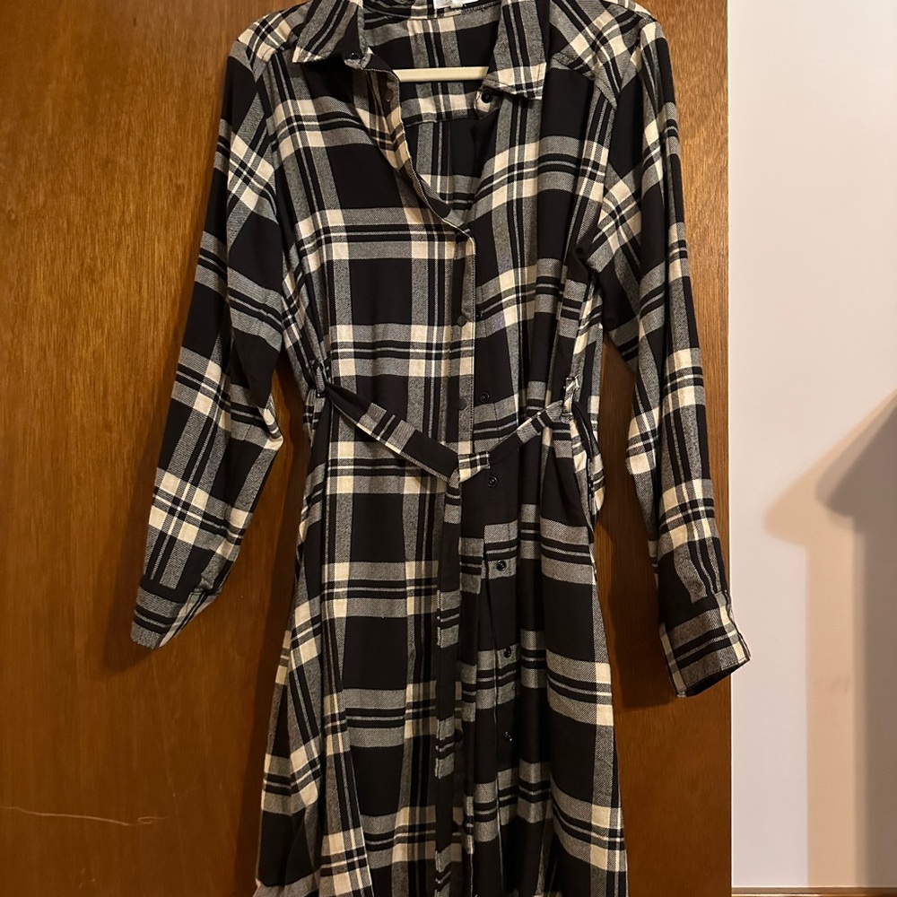 Maurices Black and White Plaid Long Sleeve Dress